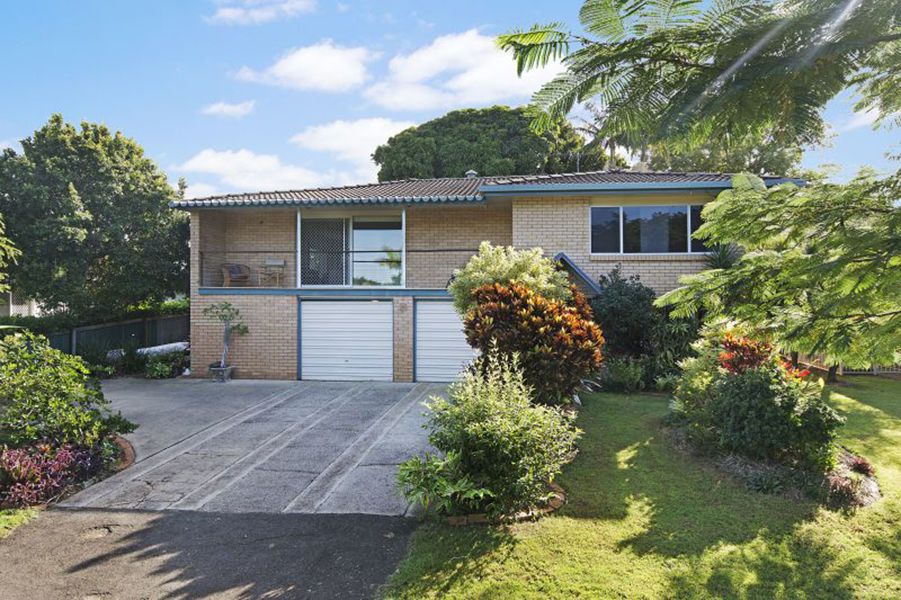 4 bedrooms House in 10 Bairnsdale Street West BUDERIM QLD, 4556