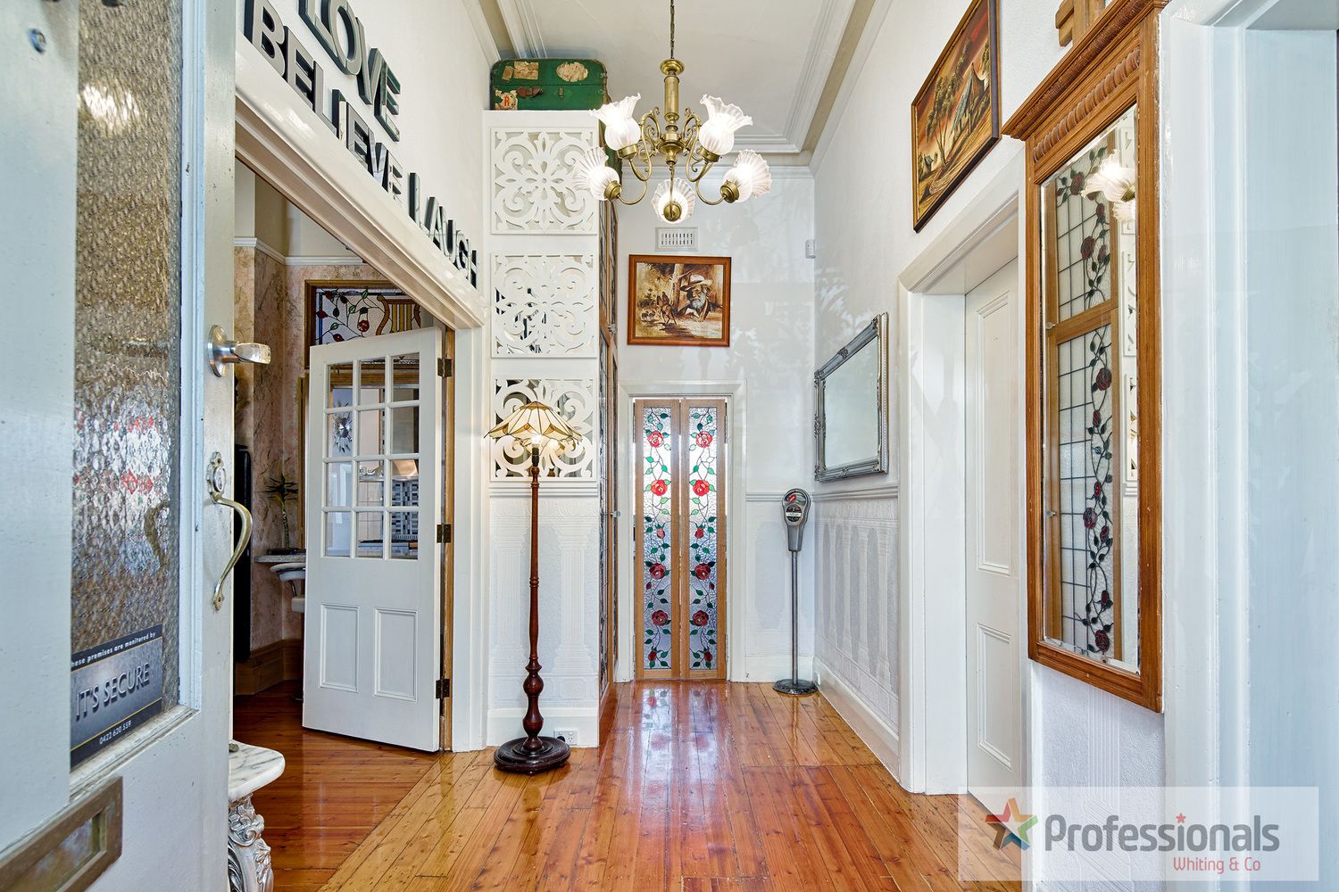 135 Alma Road, St Kilda VIC 3182, Image 2