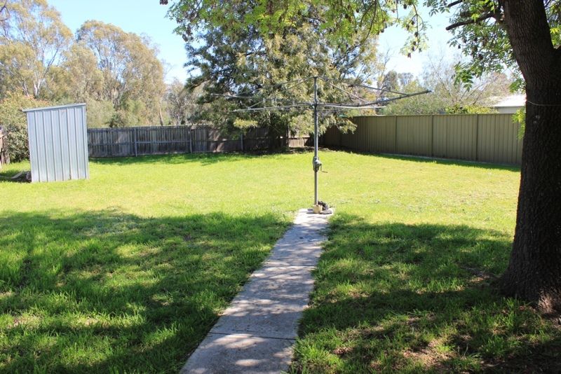 34 Elizabeth Street, EUROA VIC 3666, Image 2