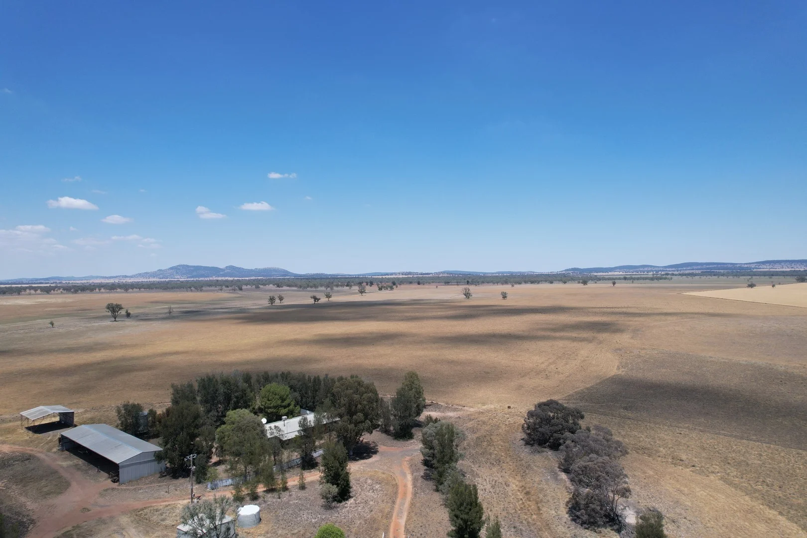 94 Gullifers Road, Forbes NSW 2871