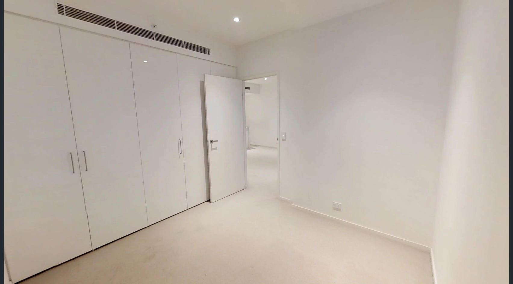 1 bedrooms Apartment / Unit / Flat in 906/6 Saunders Close MACQUARIE PARK NSW, 2113
