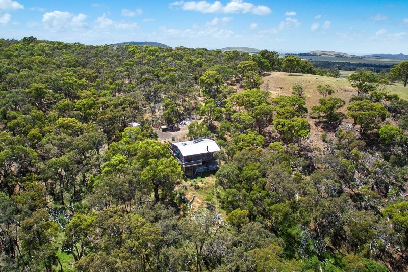 60 Mooneys Lane, Anakie VIC 3221, Image 2