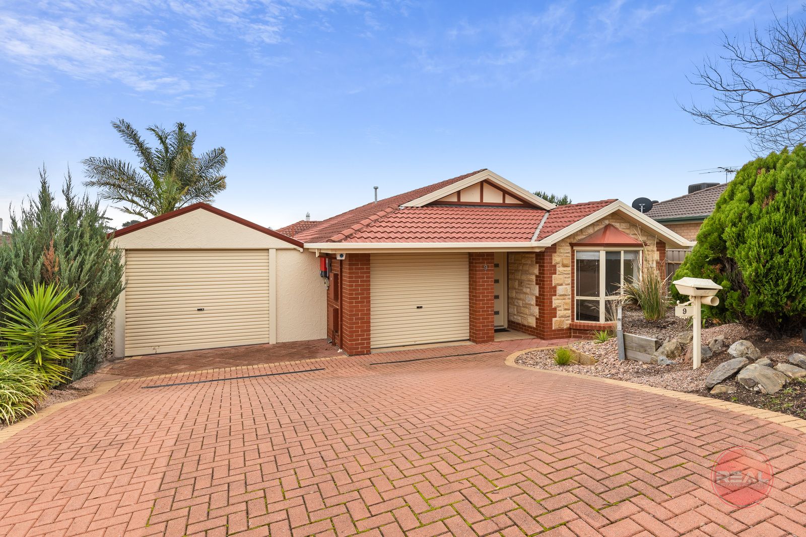 3 bedrooms House in 9 Cornwall Street SHEIDOW PARK SA, 5158