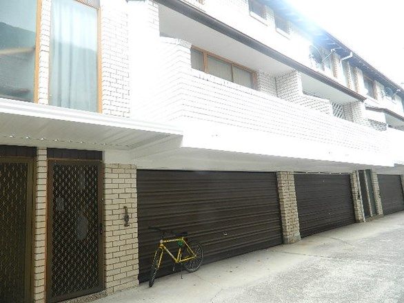 2 bedrooms Townhouse in 13/26 YORK STREET FAIRFIELD NSW, 2165