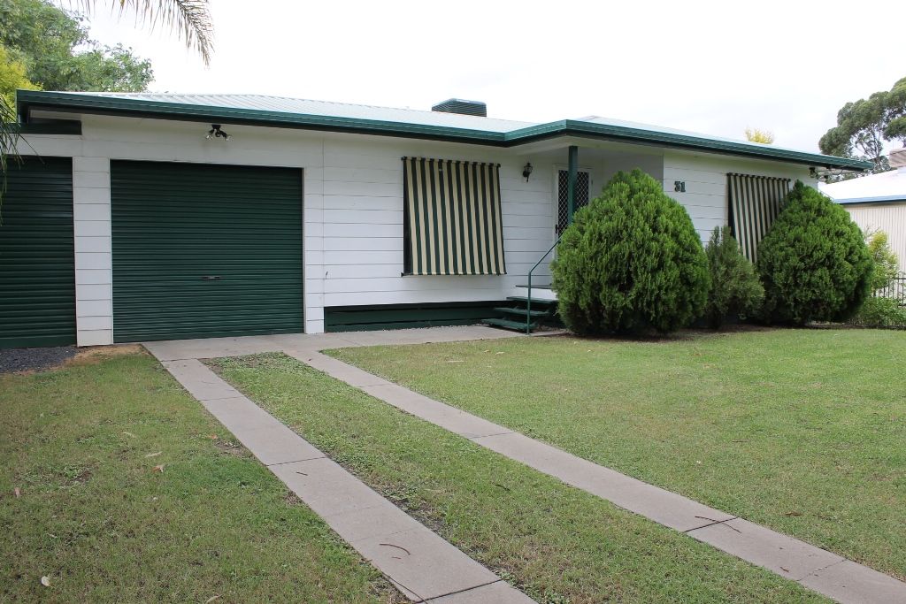 31 College Crescent, Dalby Property History & Address Research Domain