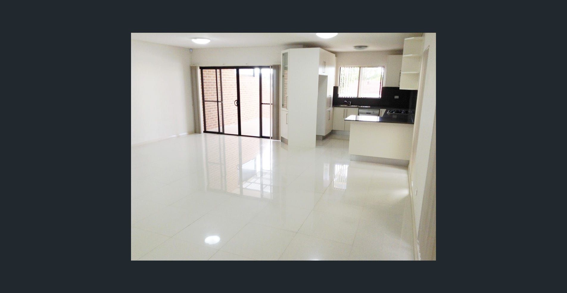 4 bedrooms House in 97 Macquarie St GREENACRE NSW, 2190