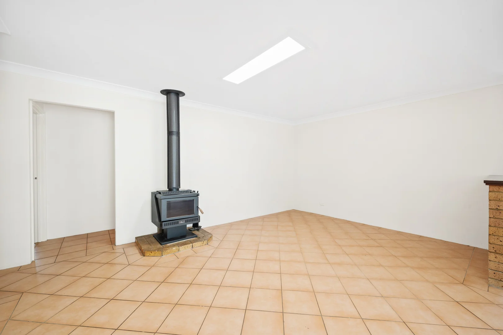 Additional image 9 of 8 Hall Road, Roleystone WA 6111