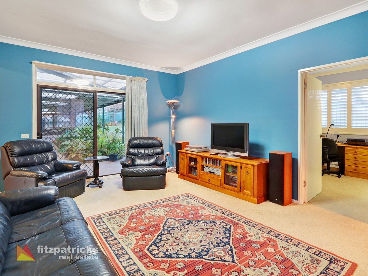 97 Simkin Crescent, Kooringal NSW 2650, Image 2