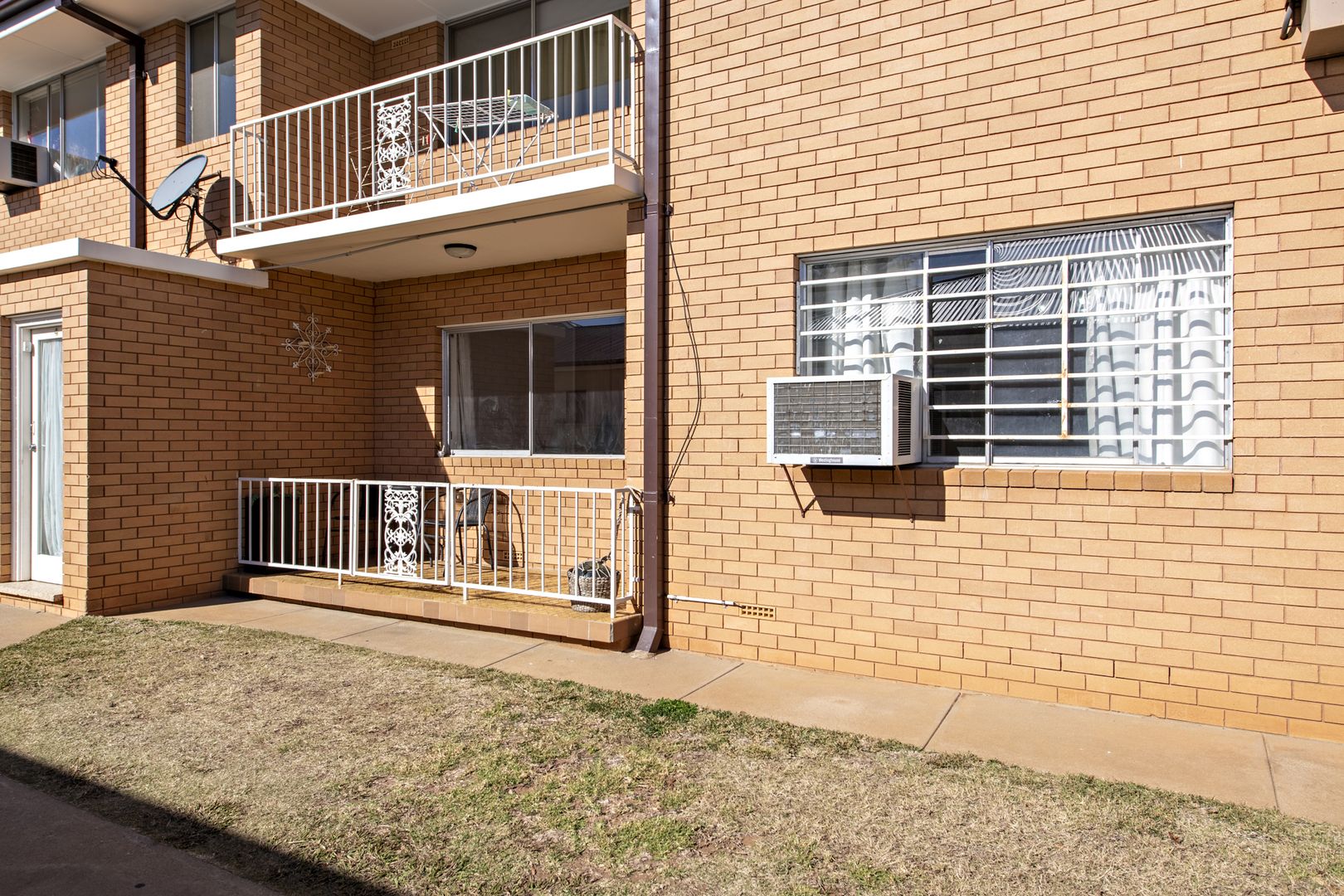 2/10 Smith Street, Dubbo NSW 2830, Image 2