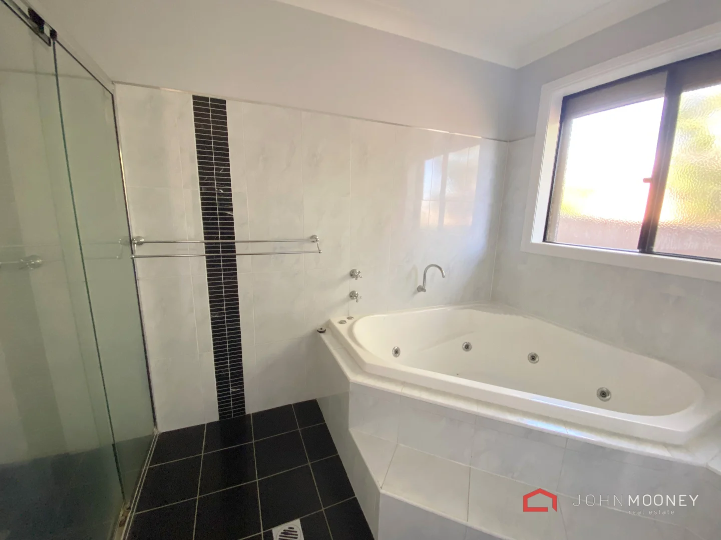 Additional image 10 of 16 Dobell Place, Lloyd NSW 2650