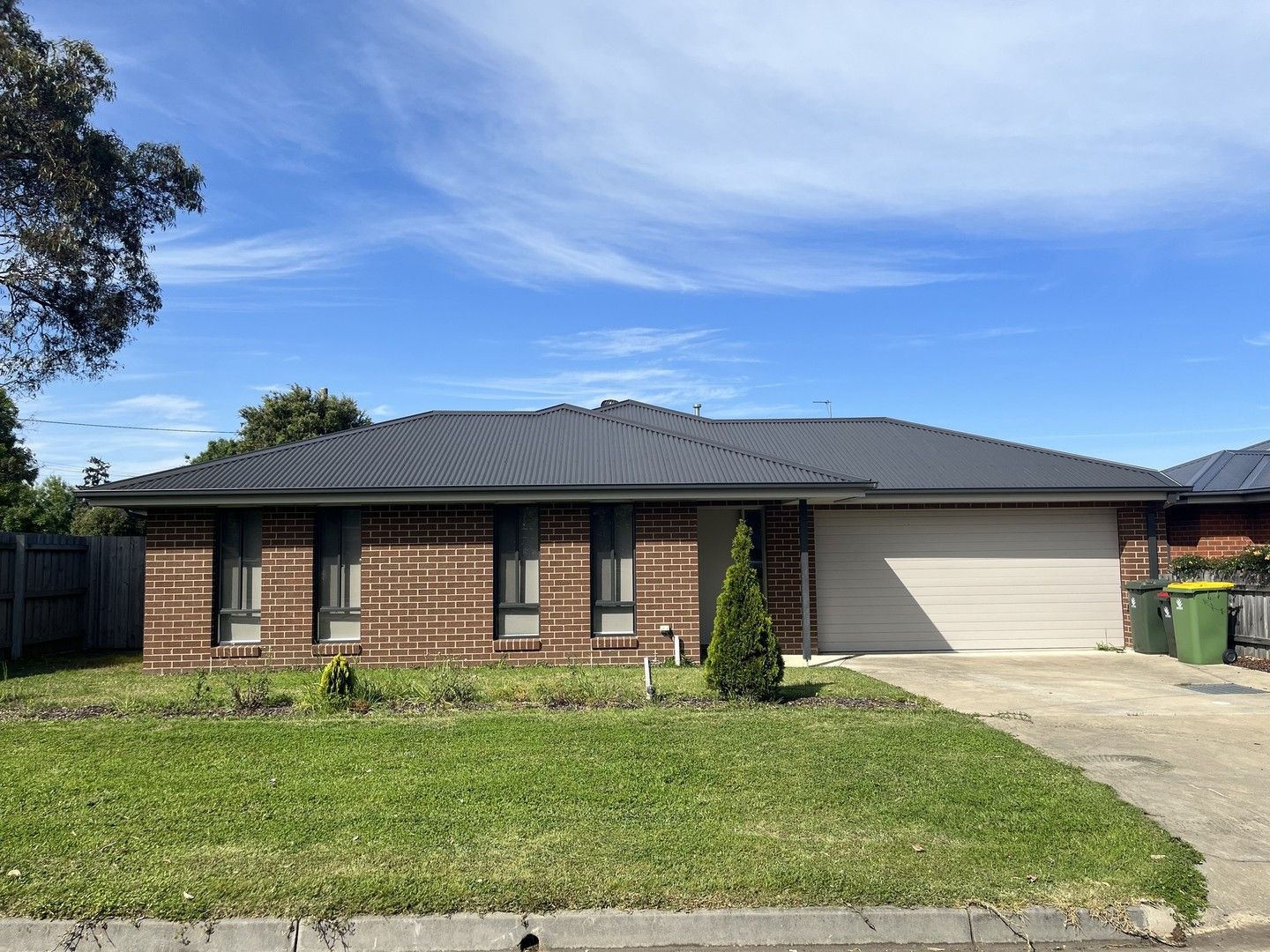 3 bedrooms House in 15A Dawson Street BAIRNSDALE VIC, 3875