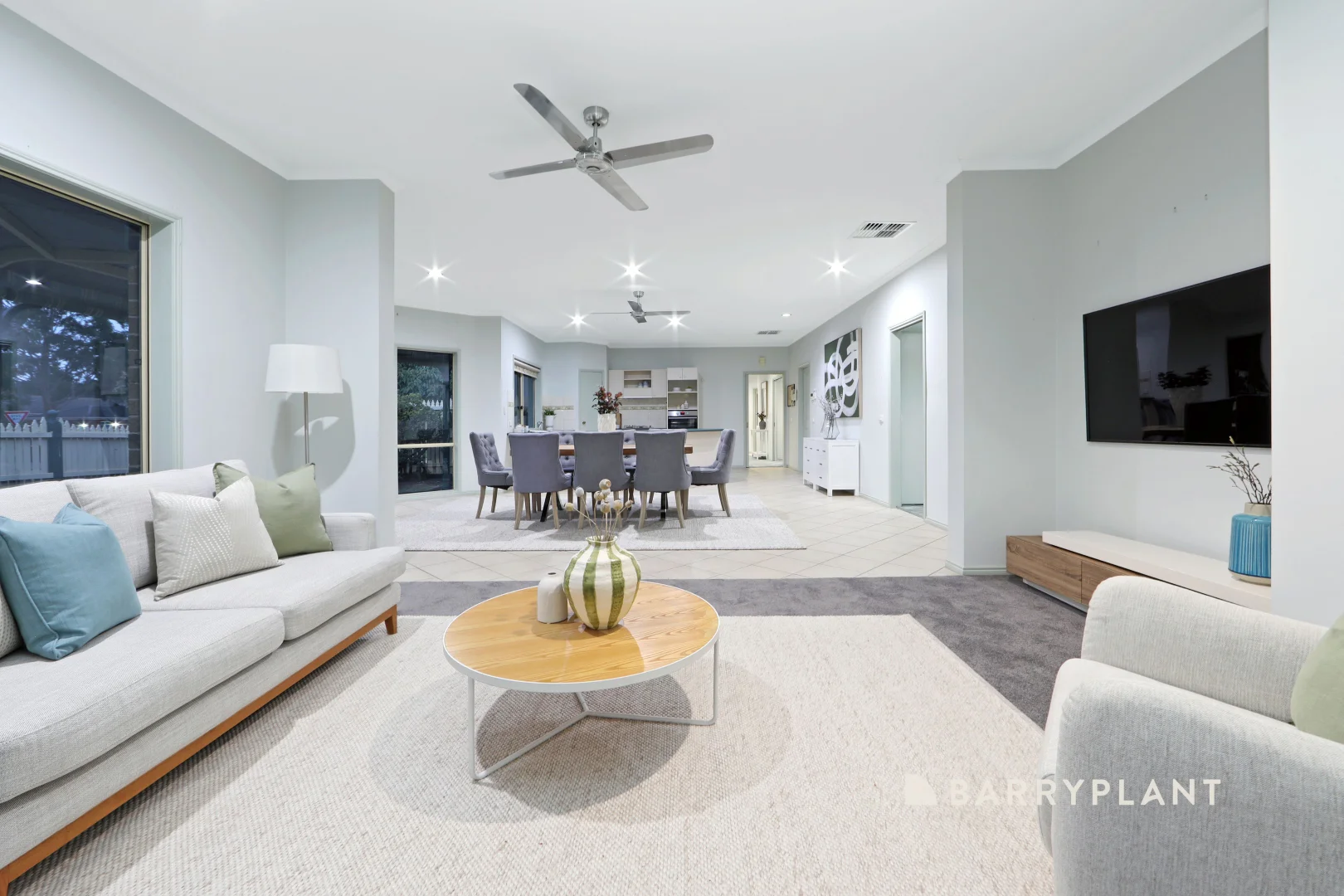 44 Shearer Drive, Rowville VIC 3178