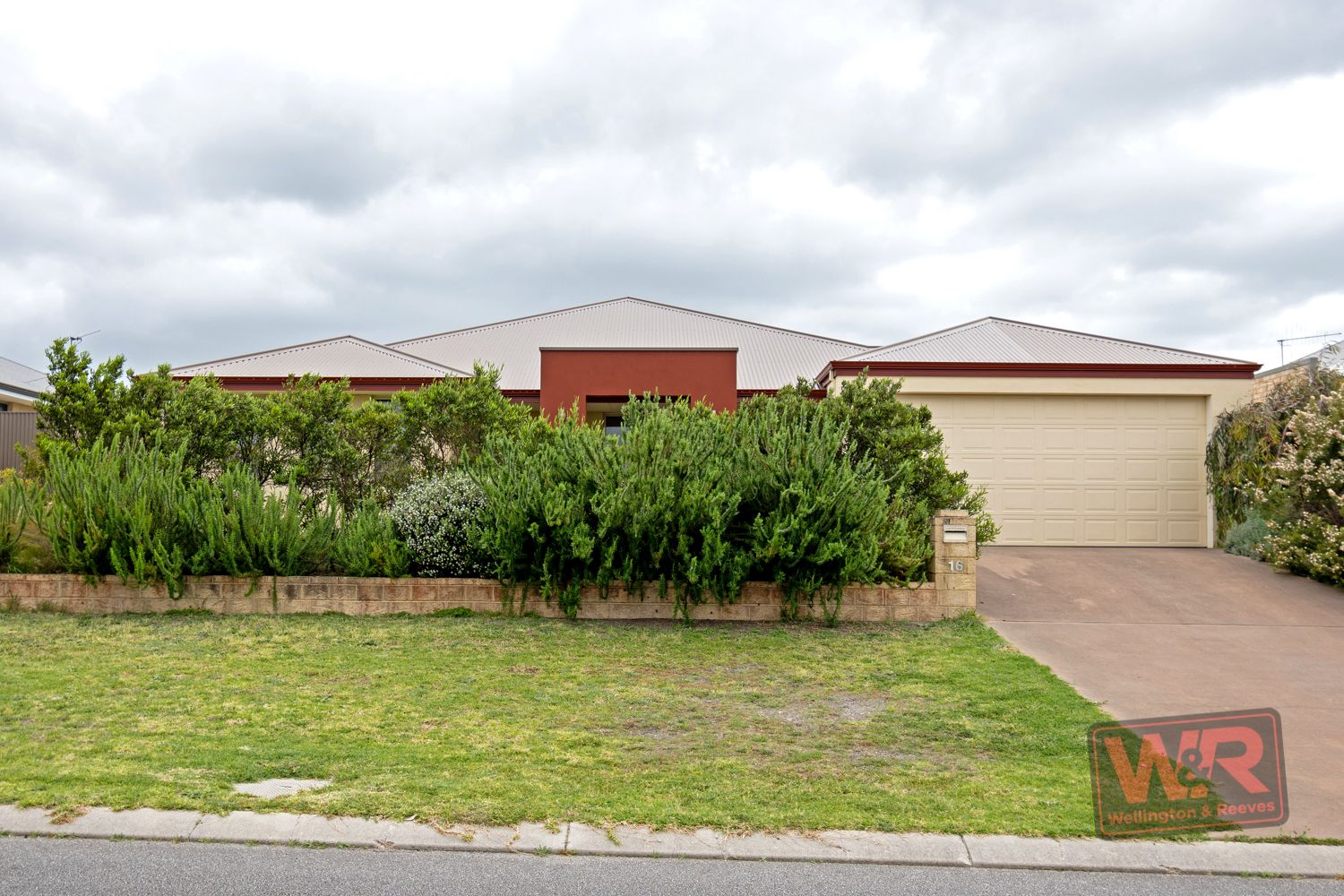 16 Scorpio Drive, Mckail WA 6330, Image 1