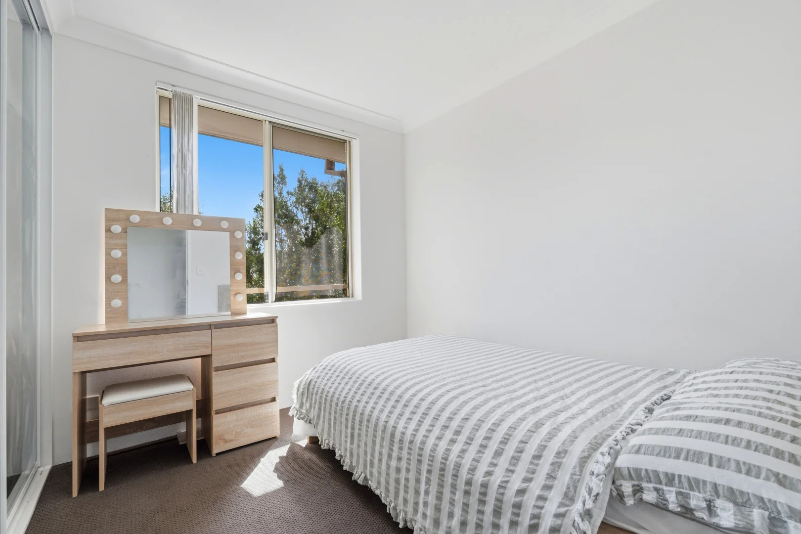 Additional image 7 of 6/35 Central Coast Highway, West Gosford NSW 2250