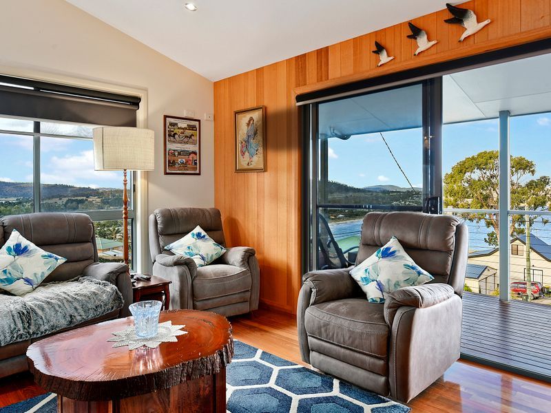 9 Harrier Street, Primrose Sands TAS 7173, Image 2