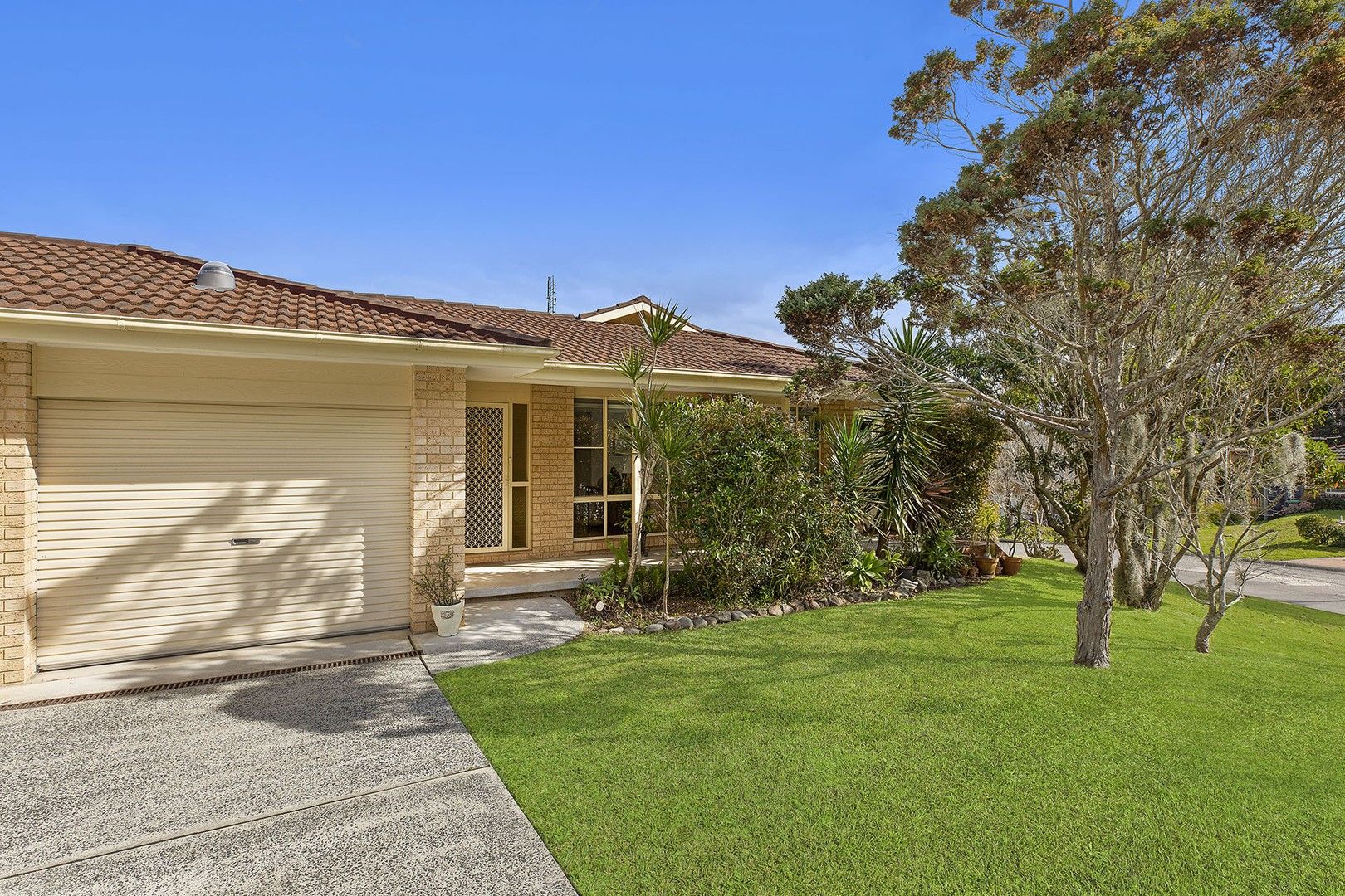 2/6 Cotswolds Close, Terrigal NSW 2260, Image 0