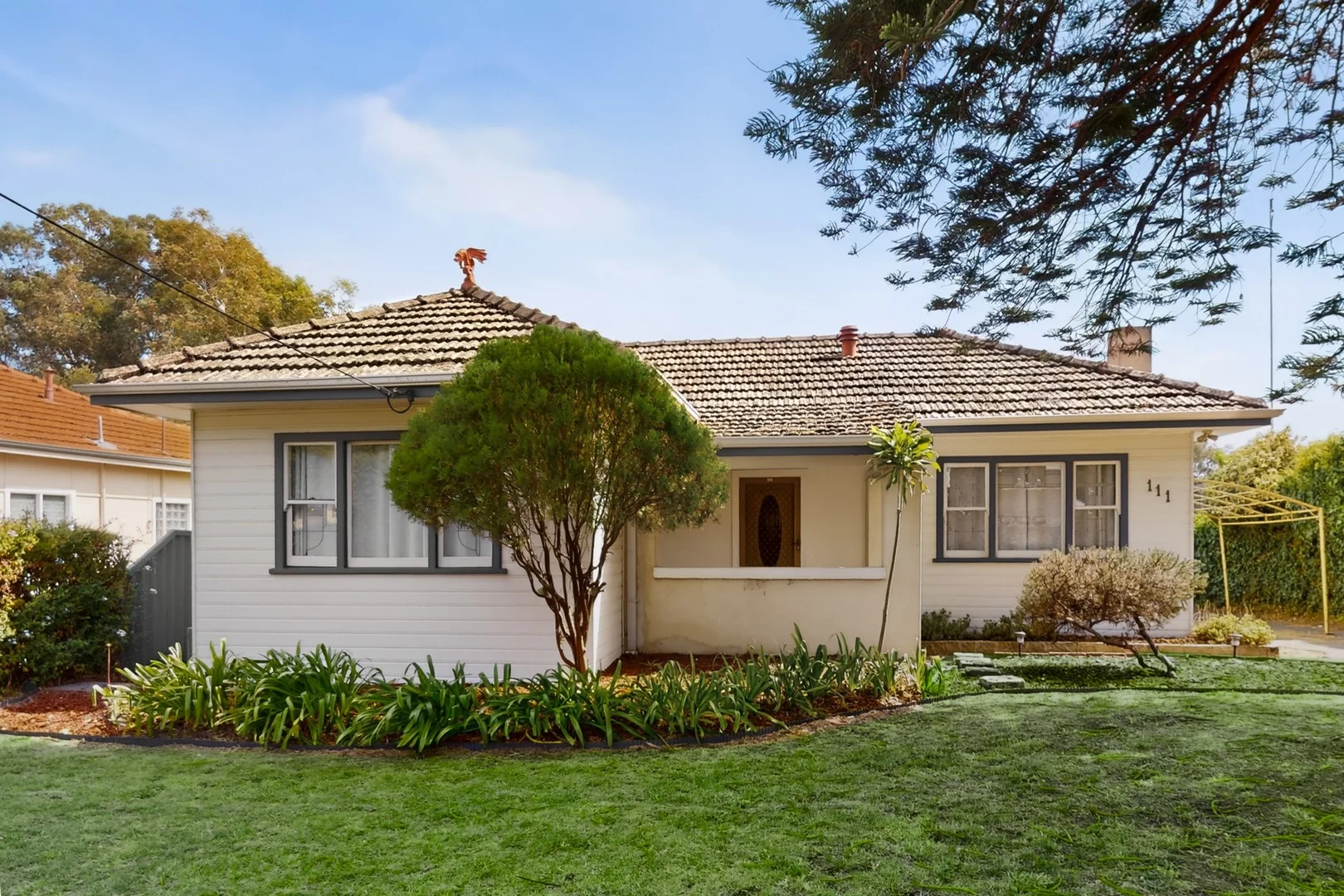 111 River View Avenue, South Guildford WA 6055