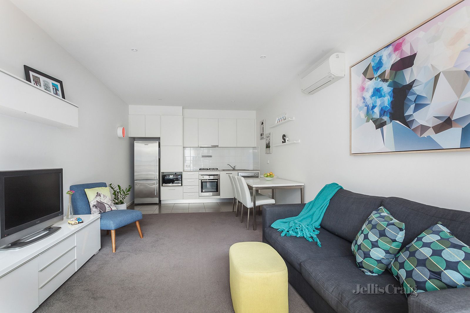 2/1 Barries Place, Clifton Hill VIC 3068, Image 2