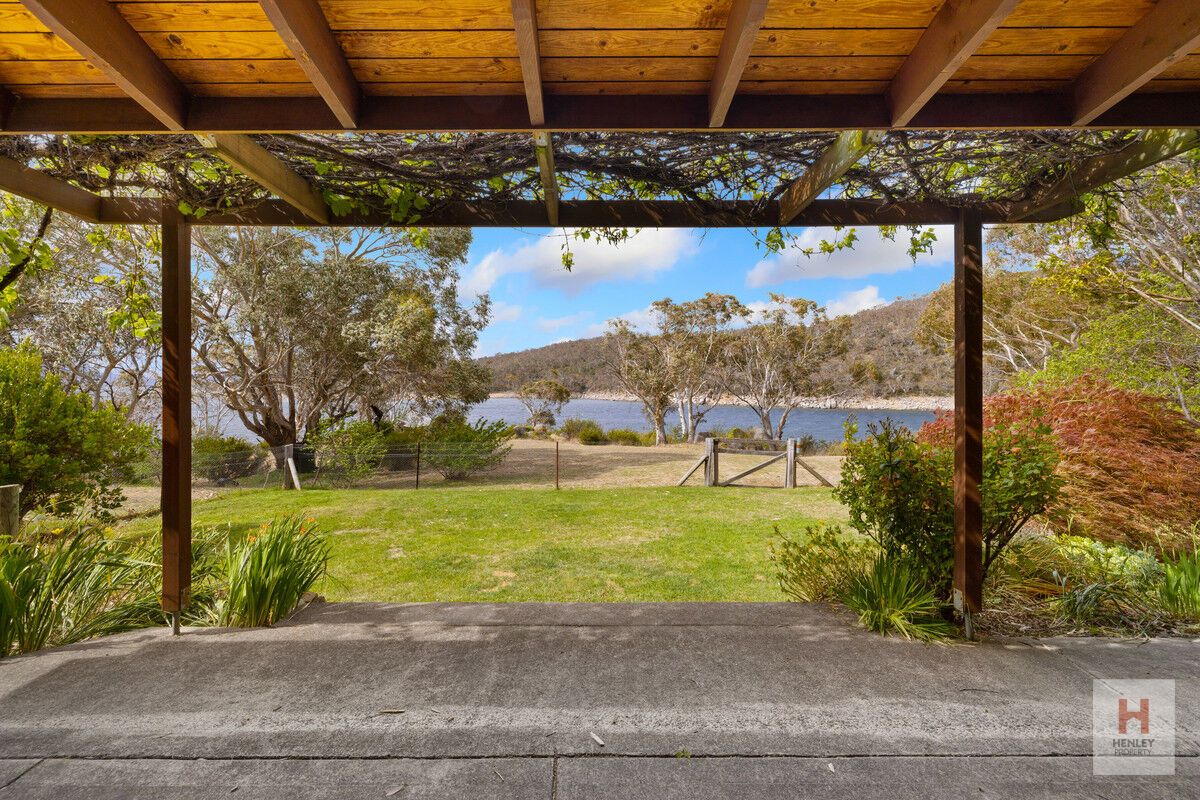 33 Townsend Street, Jindabyne NSW 2627, Image 2