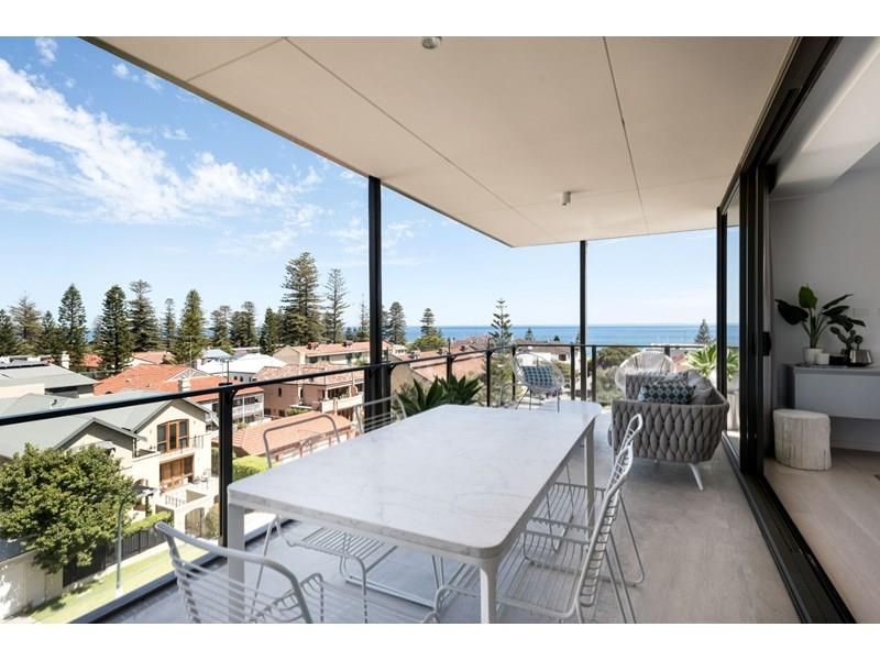 5/14 Warnham Road, Cottesloe WA 6011, Image 1