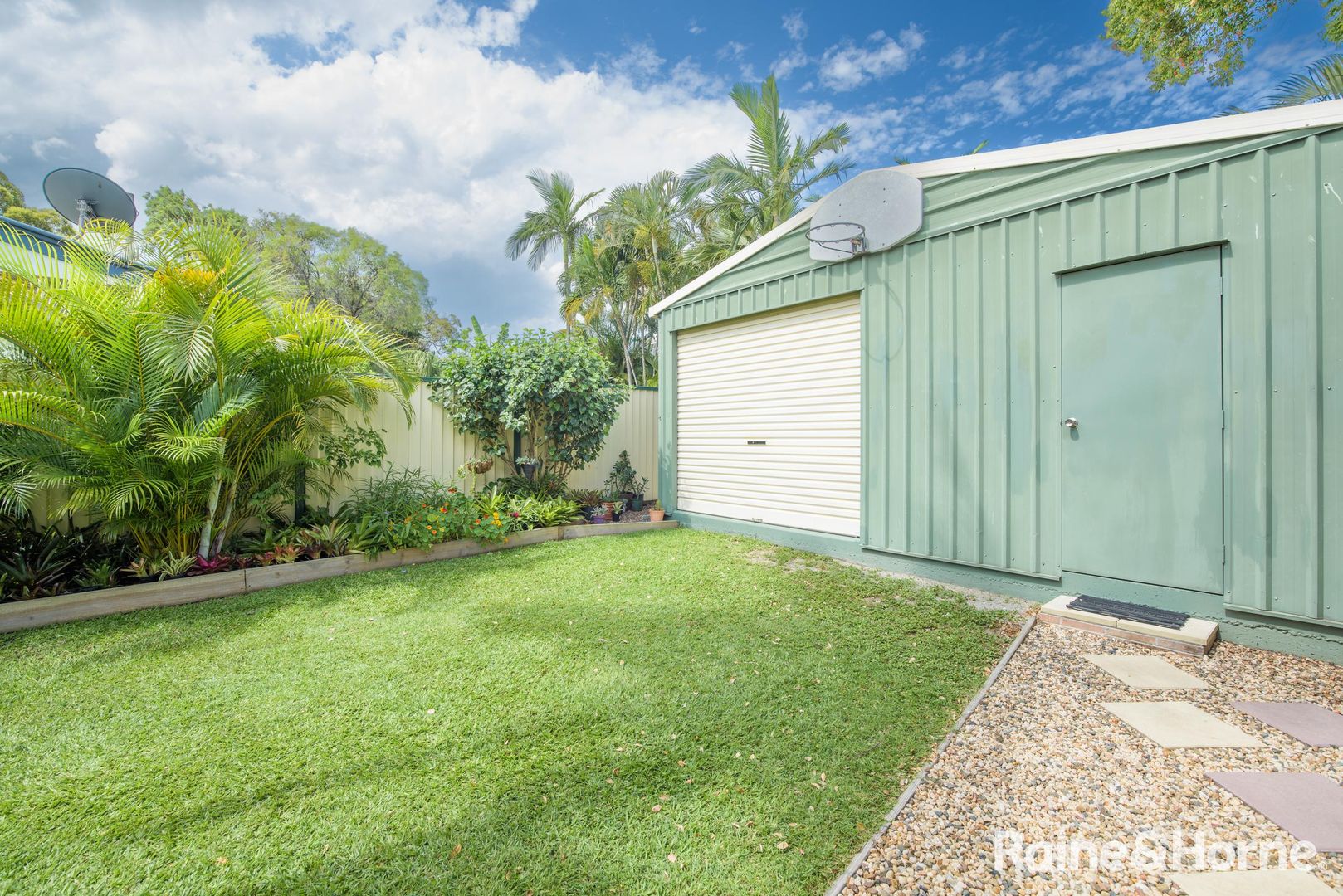 10 Golding Street, Barney Point QLD 4680, Image 2