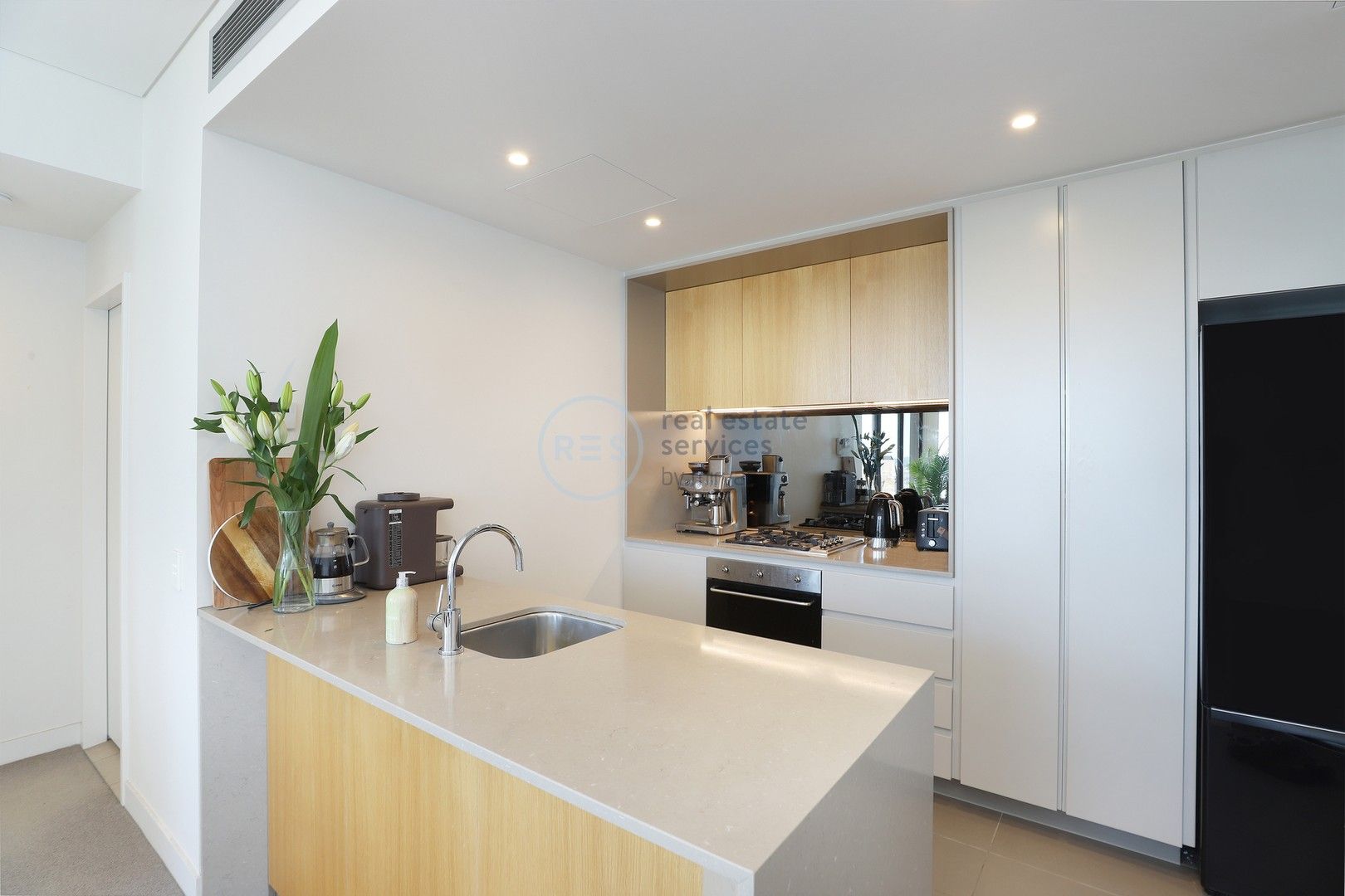 1 bedrooms Apartment / Unit / Flat in 1903/6 Ebsworth Street ZETLAND NSW, 2017