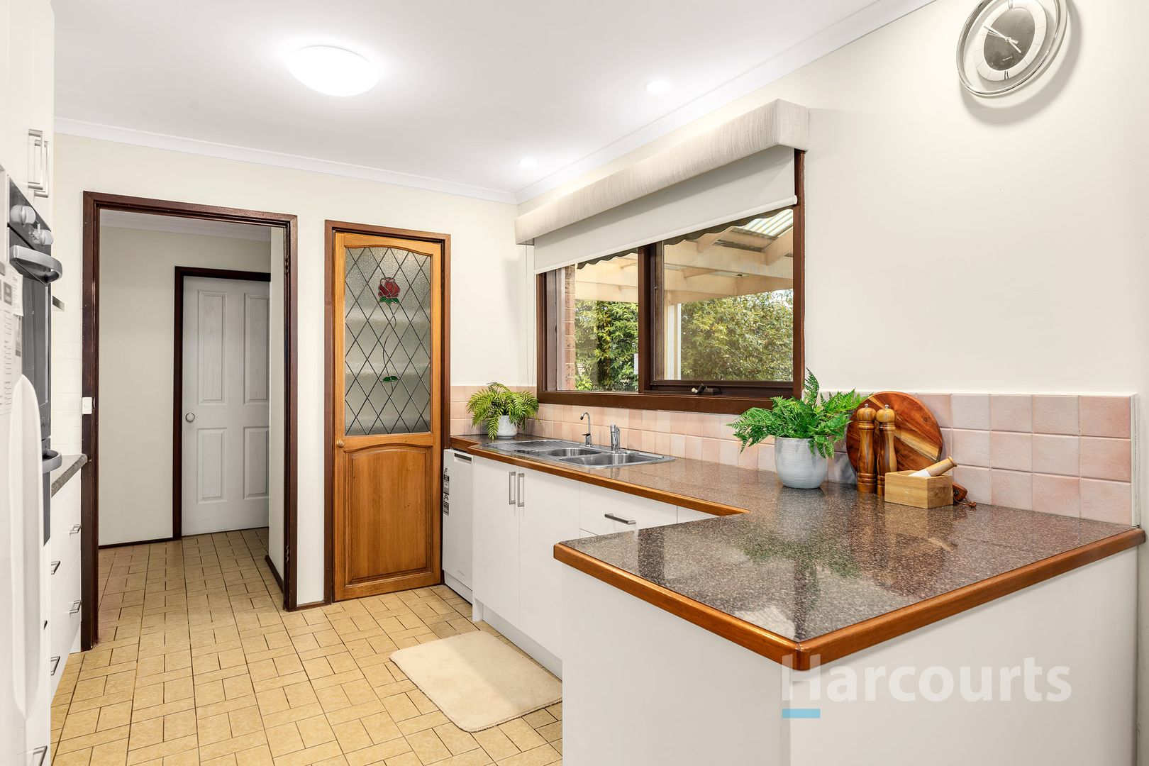 74 Chartwell Drive, Wantirna VIC 3152, Image 2