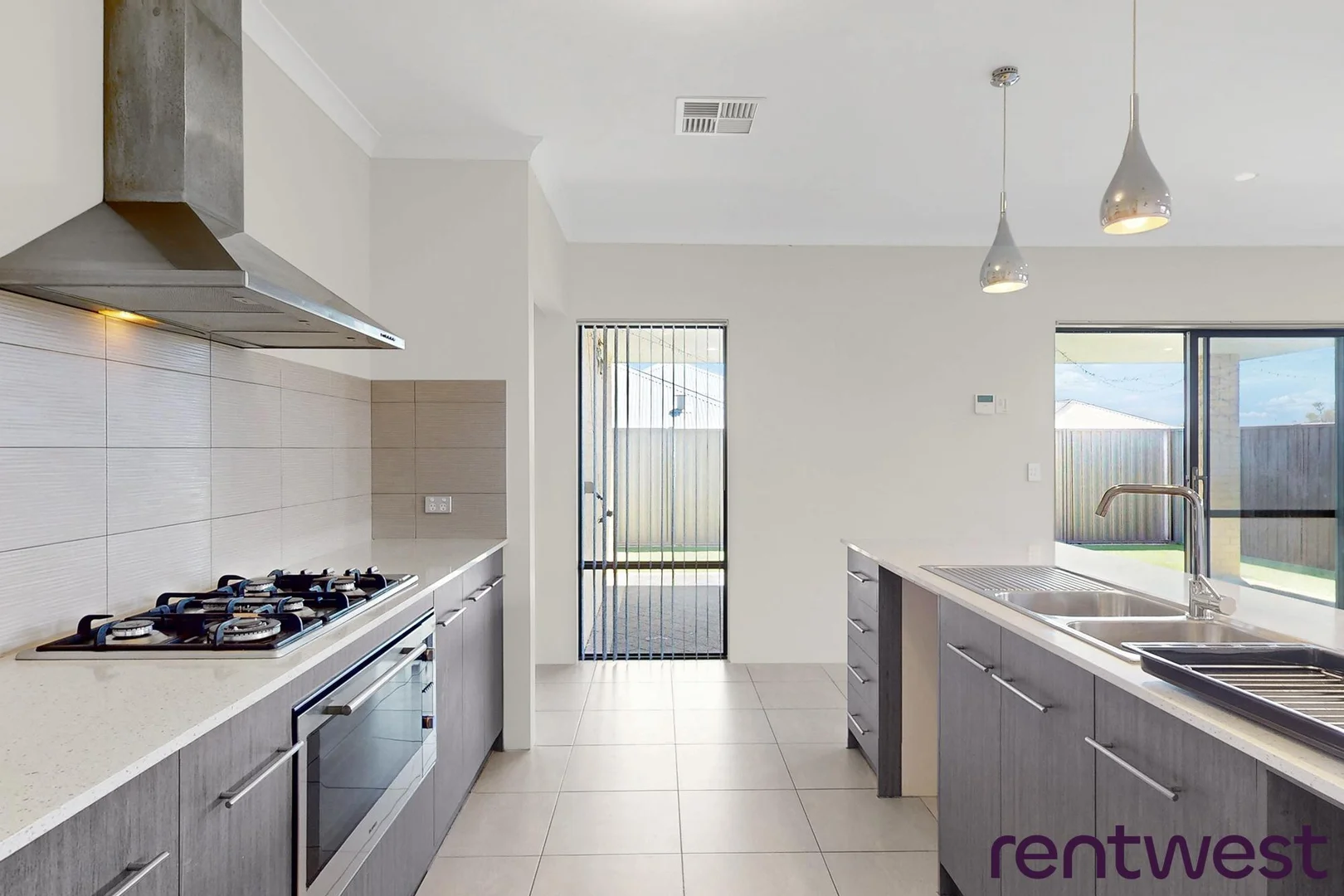 Additional image 10 of 44 Columbia Cres, Alkimos WA 6038