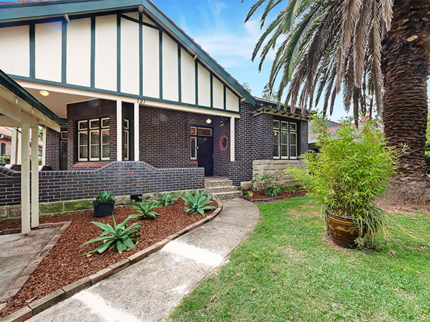 121 Artarmon Road, Artarmon Property History & Address Research Domain
