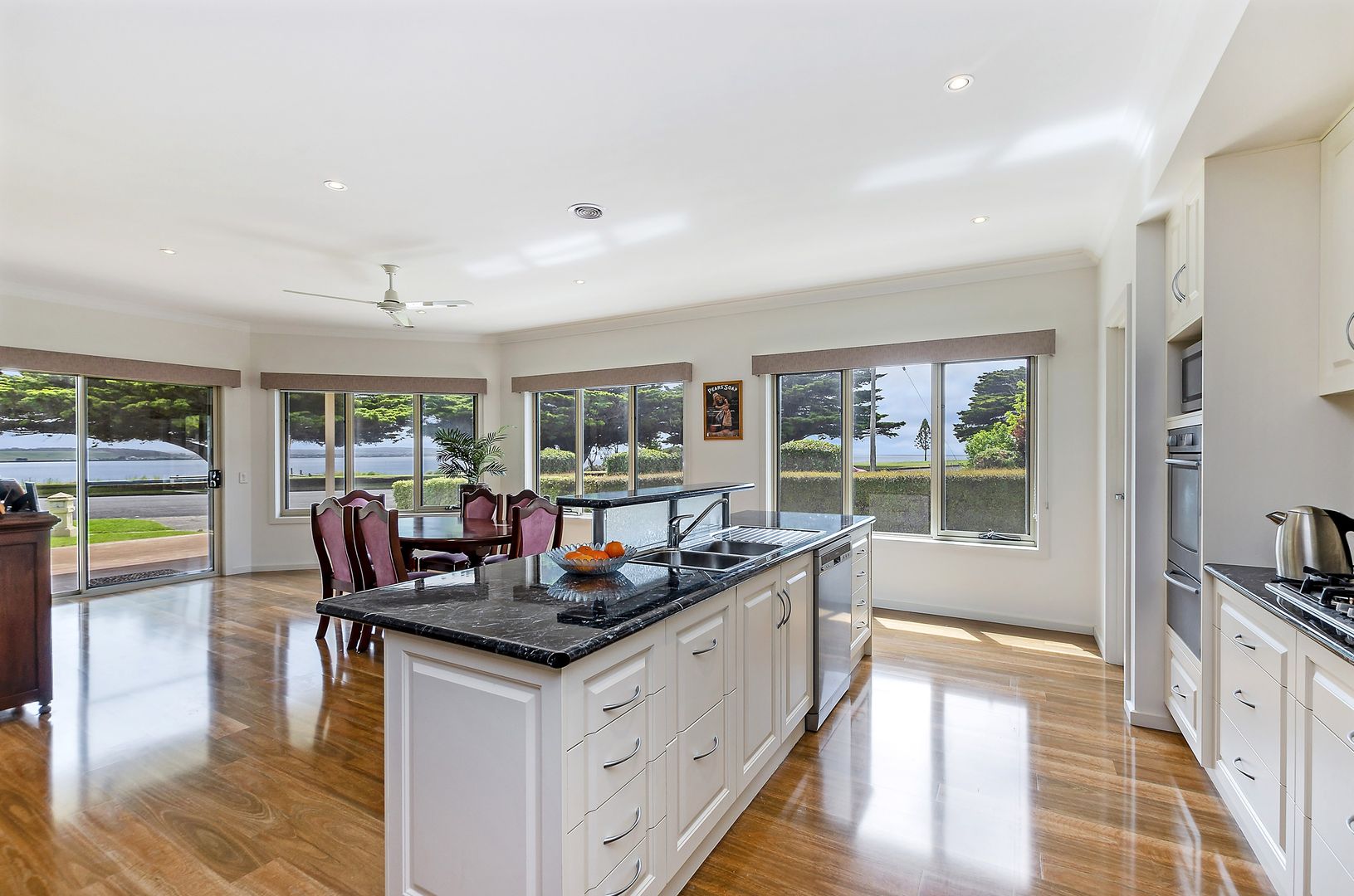 279 Hanlon Parade, Portland VIC 3305 House For Rent Domain