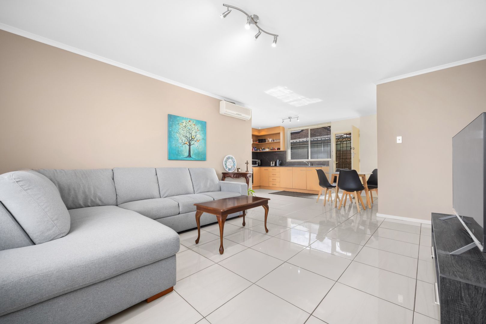 2/13 Lucas Street, Woodville South SA 5011, Image 1