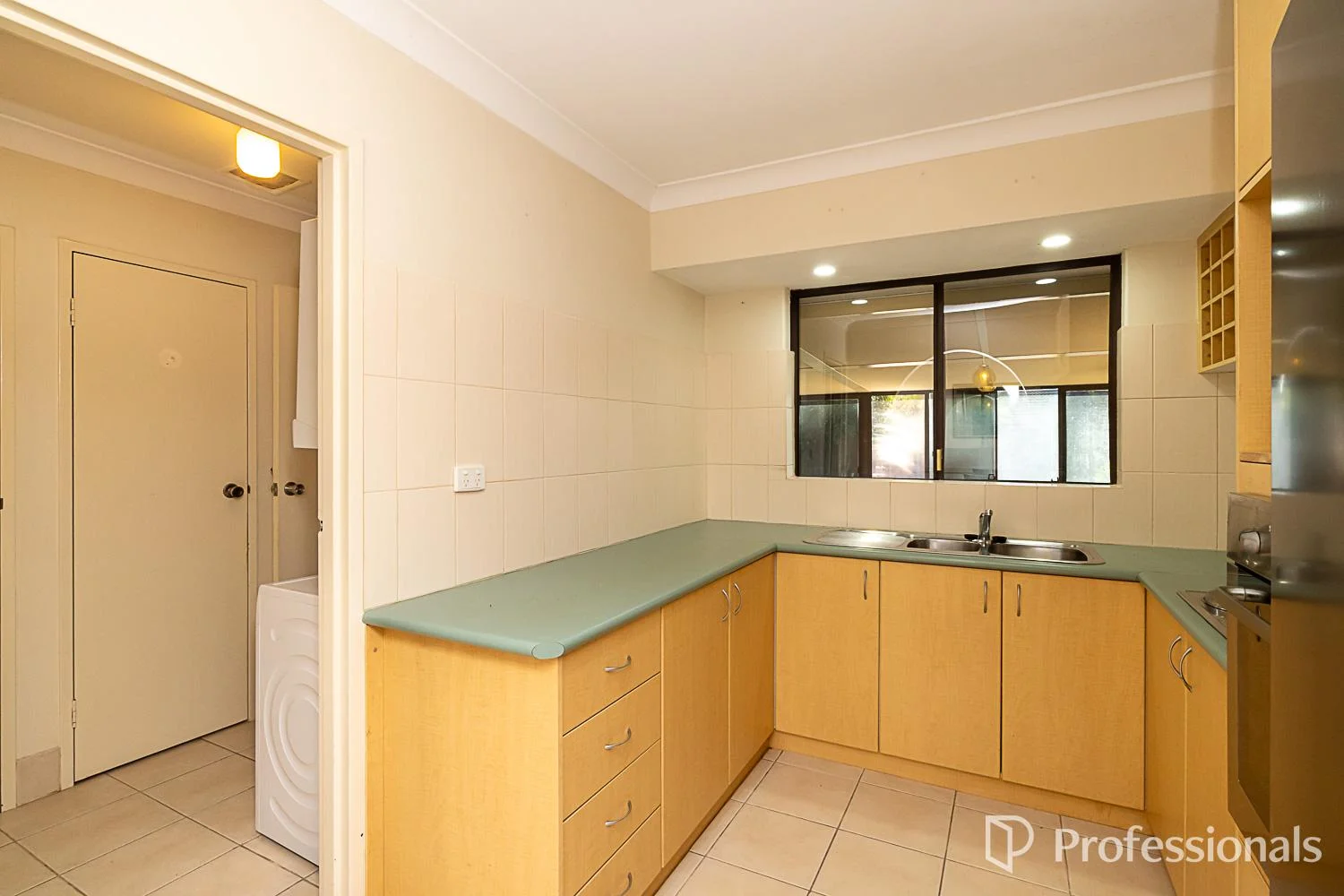 Additional image 10 of 6 Junee Place, Armadale WA 6112