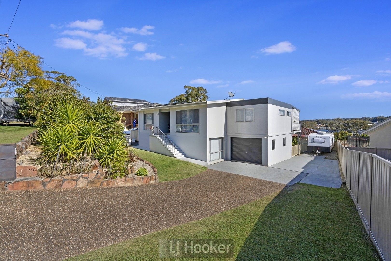 42 Alkrington Avenue, Fishing Point NSW 2283, Image 0