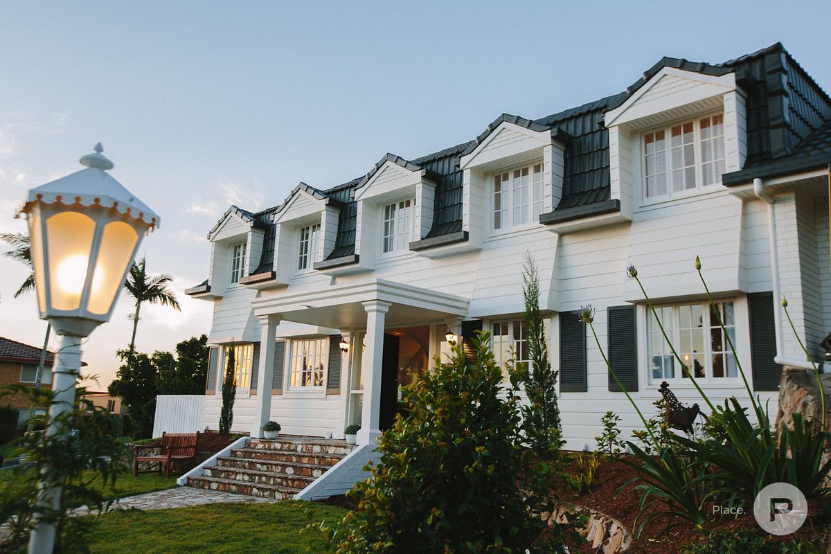 33 Flockton Street, Stafford Heights QLD 4053 House For Rent 1,100