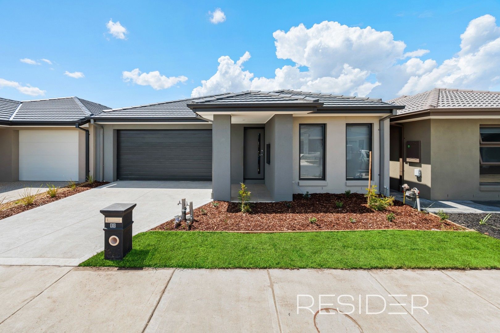 3 bedrooms House in 80 Hawkesbury Drive DONNYBROOK VIC, 3064