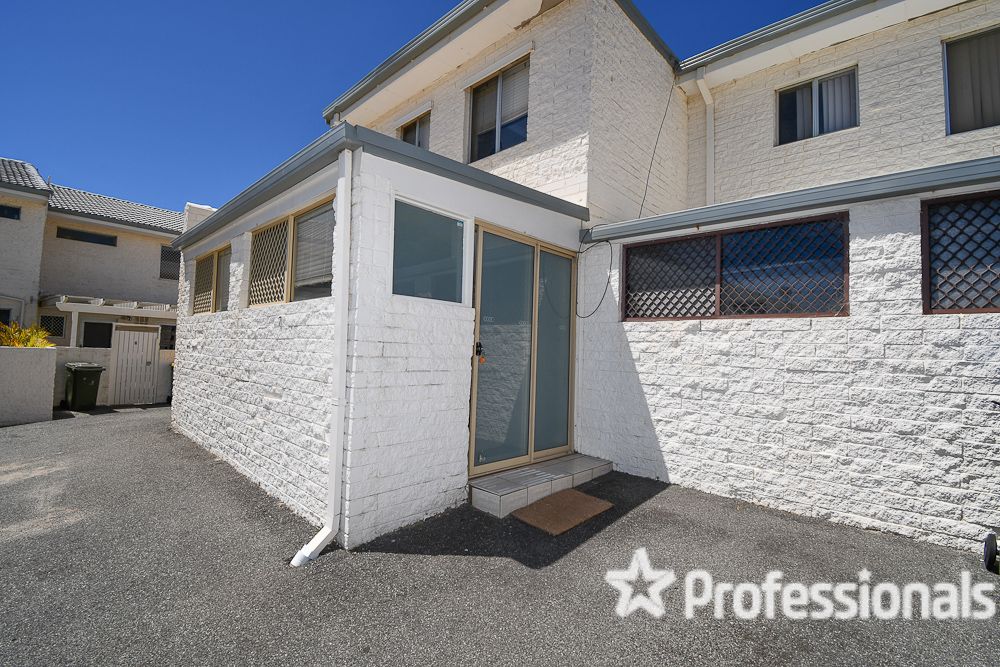2 bedrooms House in 7/36A Halls Head Parade HALLS HEAD WA, 6210