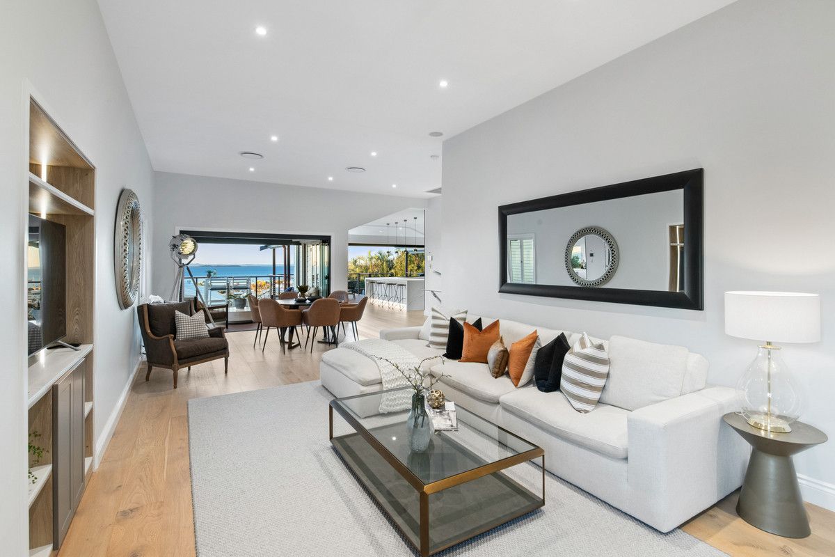 8 Oceana Terrace, Manly QLD 4179, Image 2