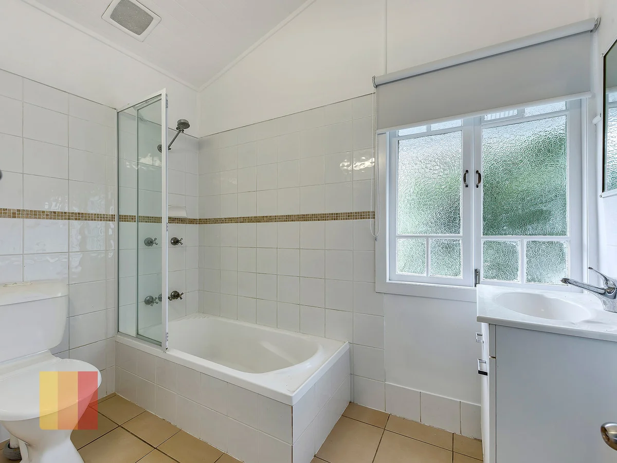 Additional image 11 of 1 Baradine Street, Newmarket QLD 4051