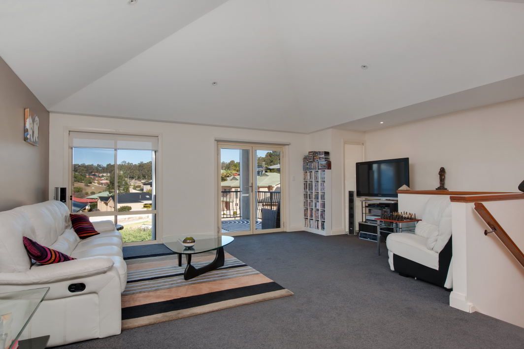 21a Angophora Place, CATALINA NSW 2536, Image 1