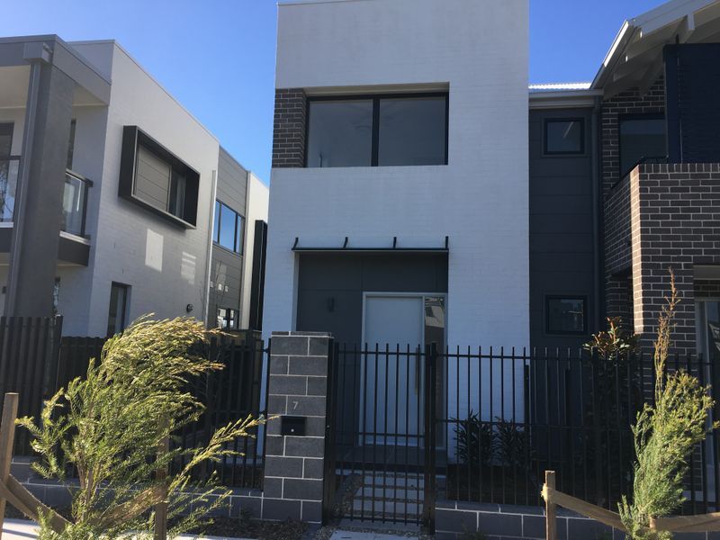 2 bedrooms House in 7 Essence Glade BLACKTOWN NSW, 2148