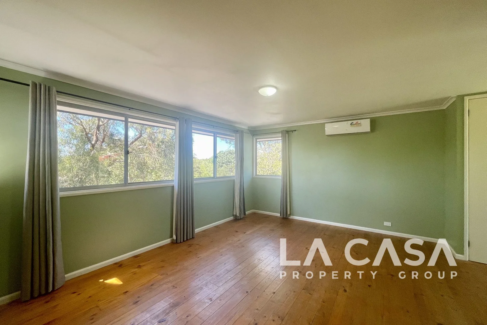 Additional image 8 of 12 Blackman Crescent, Macquarie ACT 2614