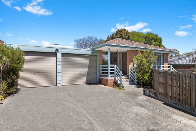 Picture of 2/20 Myrtle Road, HAMPTON VIC 3188