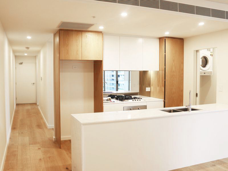 3 bedrooms Apartment / Unit / Flat in 1001/248 Coward Street MASCOT NSW, 2020