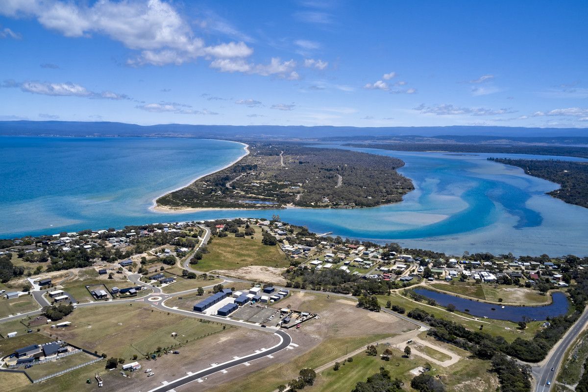 72 Kunzea Circuit, Coles Bay TAS 7215, Image 2