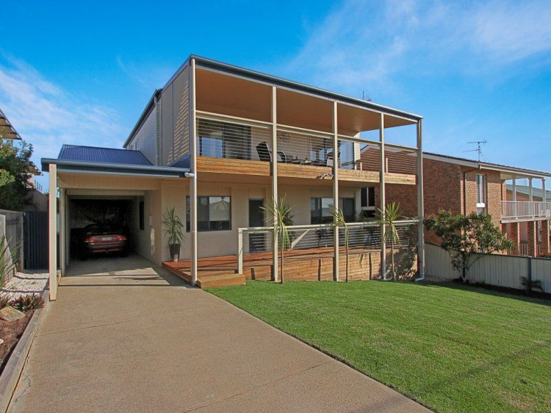 16 Ocean Road, Batehaven NSW 2536, Image 2