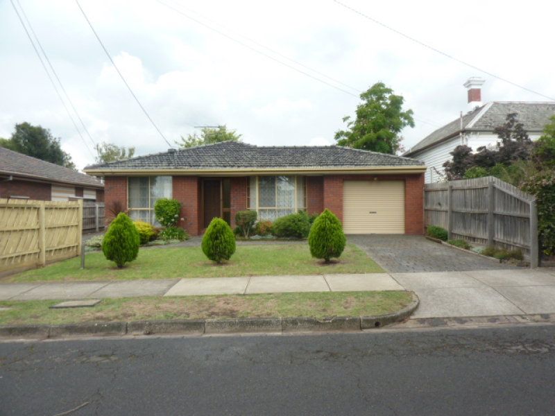 2 bedrooms Apartment / Unit / Flat in 1/22 North Street ASCOT VALE VIC, 3032