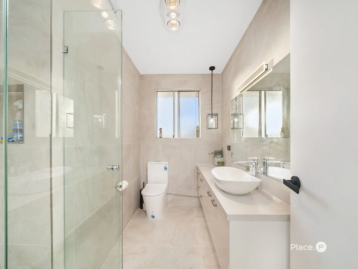 Additional image 18 of 4/2 Queen Street, Scarborough QLD 4020