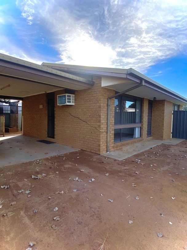 2/345 Moama, Hay South NSW 2711 Apartment For Rent Domain