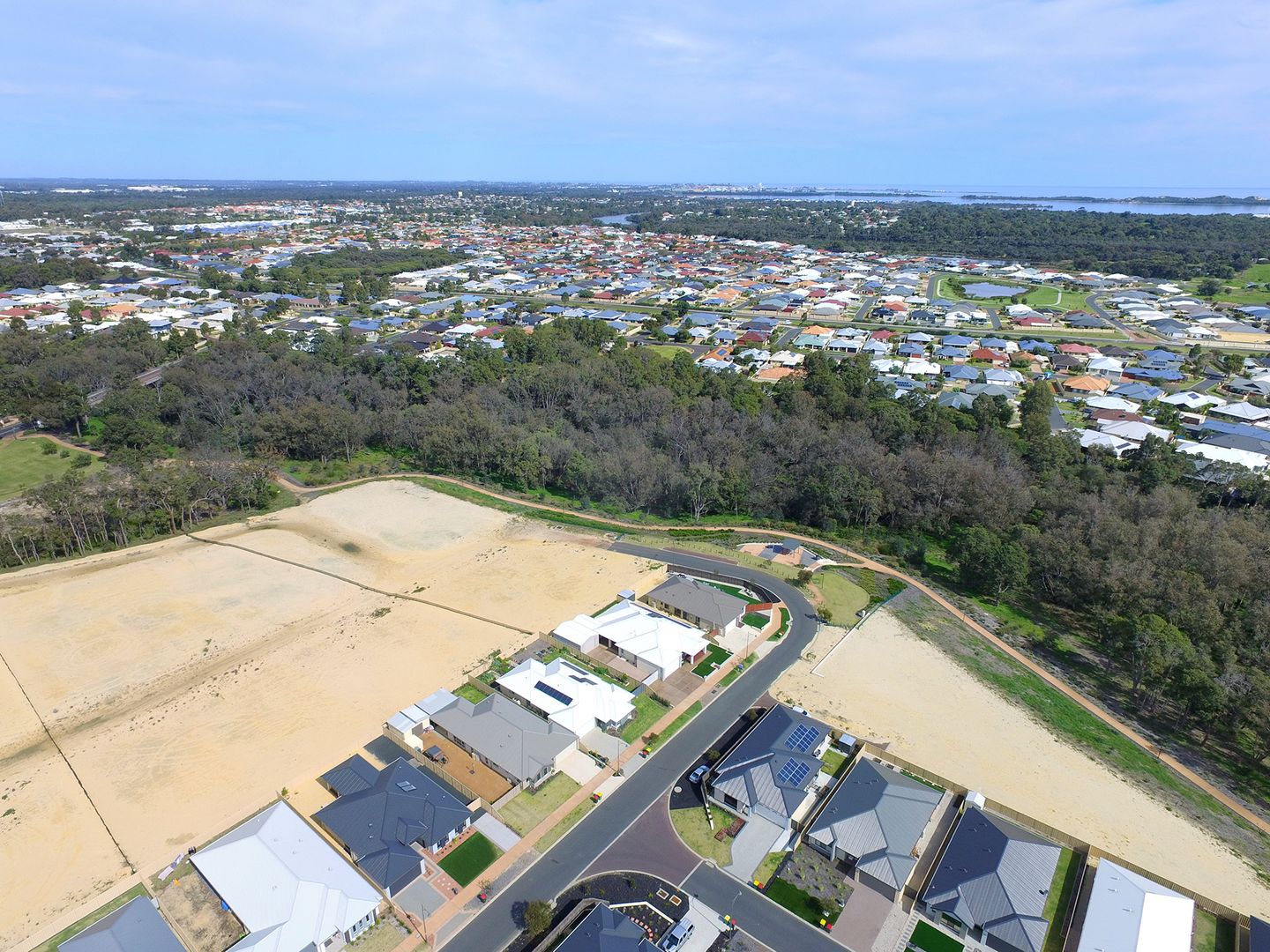 Millbridge WA 6232 4 beds house for Sale, 540,000 2015620891 Domain