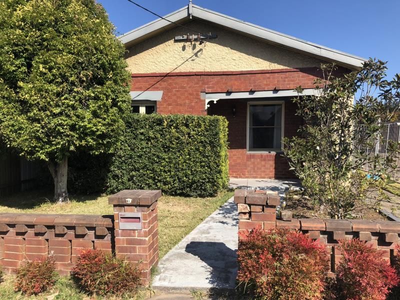 2 bedrooms House in 41 Macquarie Street MAYFIELD NSW, 2304